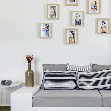 Liviana House - Perfectly Located In Daire *