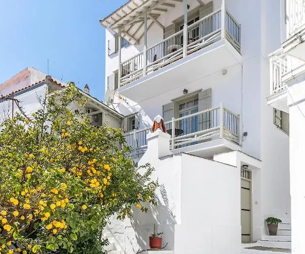Liviana House - Perfectly Located In Apartment Skopelos Town