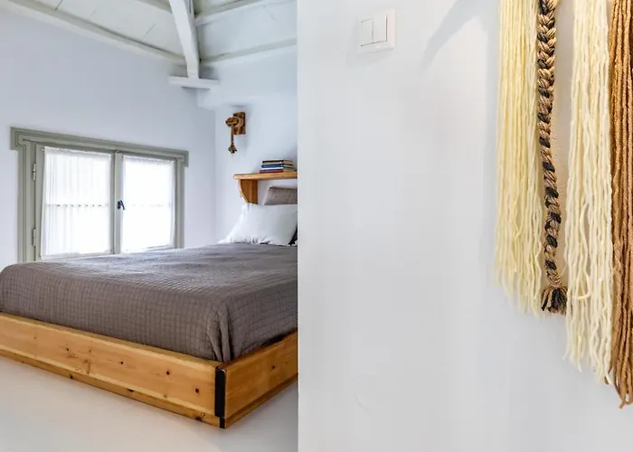 Liviana House - Perfectly Located In Skopelos Town