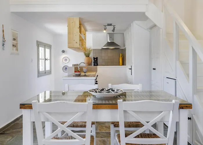 Liviana House - Perfectly Located In Apartment *