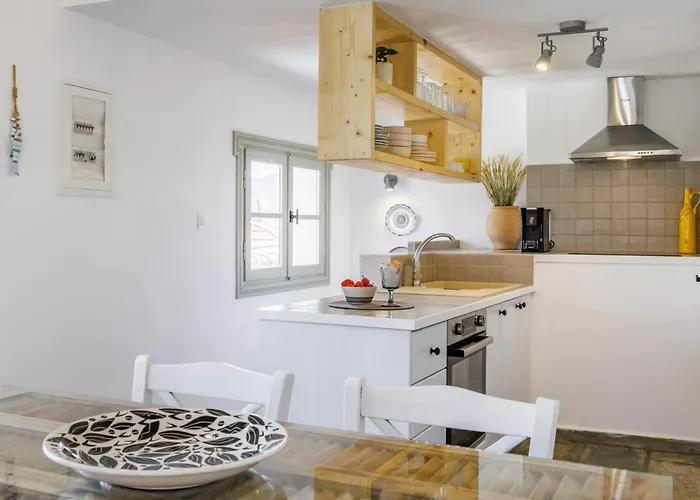 Liviana House - Perfectly Located In Apartment *